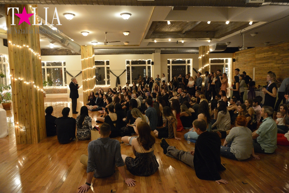 Неофициальная часть выпускного вечера тренеров Виньяса-Йоги в Нью-Йорк-Сити 2016