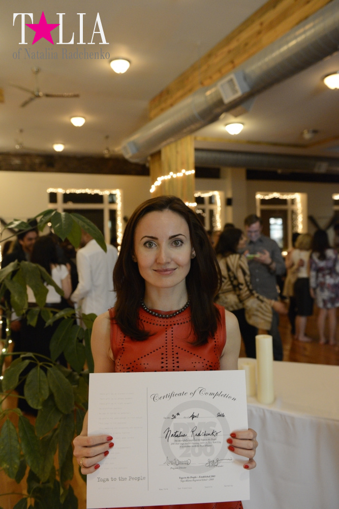 Неофициальная часть выпускного вечера тренеров Виньяса-Йоги в Нью-Йорк-Сити 2016