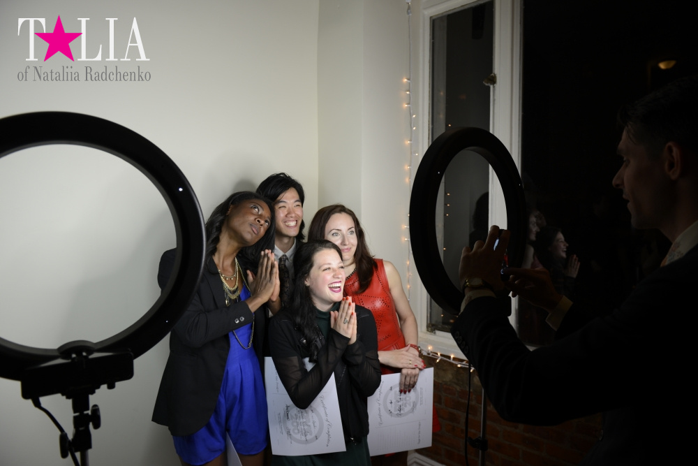 Неофициальная часть выпускного вечера тренеров Виньяса-Йоги в Нью-Йорк-Сити 2016