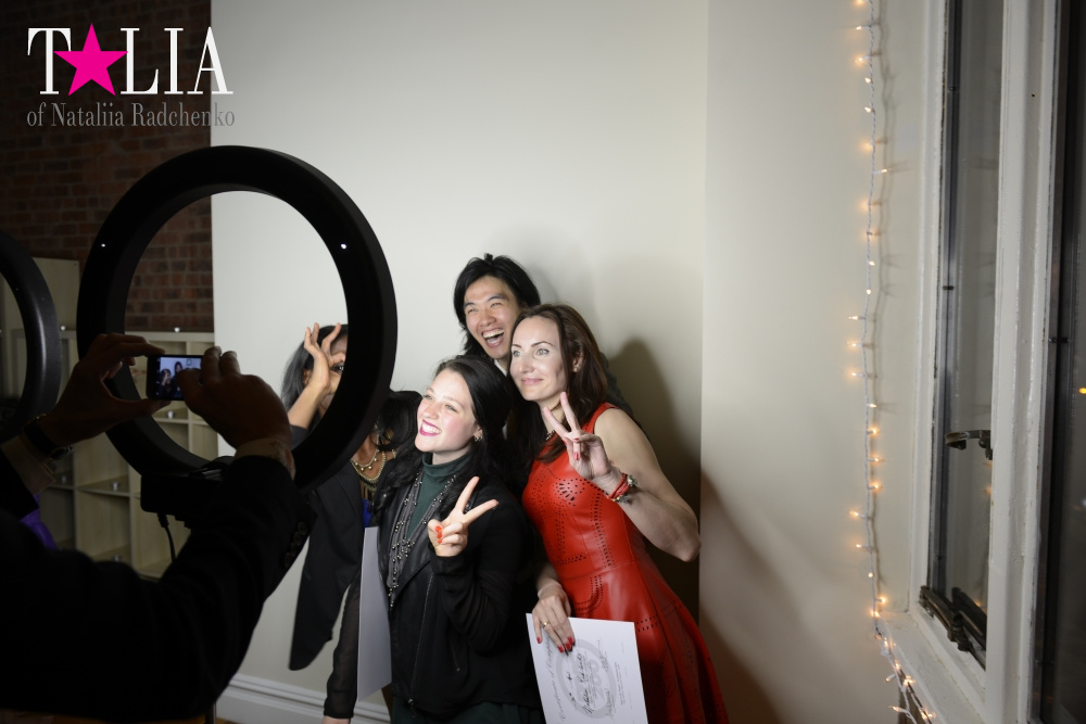 Неофициальная часть выпускного вечера тренеров Виньяса-Йоги в Нью-Йорк-Сити 2016