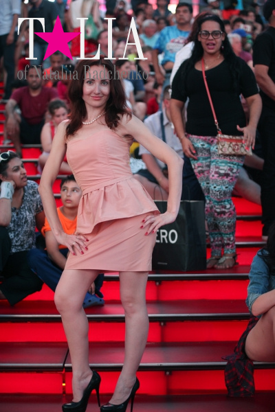 Моя летняя фотосессия на знаменитых красных ступеньках Таймс Сквер