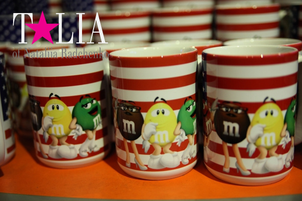 Магазин M&M's на Таймс Сквер в Нью-Йорке