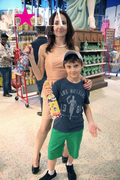 Магазин M&M's на Таймс Сквер в Нью-Йорке