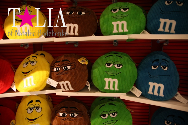 Магазин M&M's на Таймс Сквер в Нью-Йорке