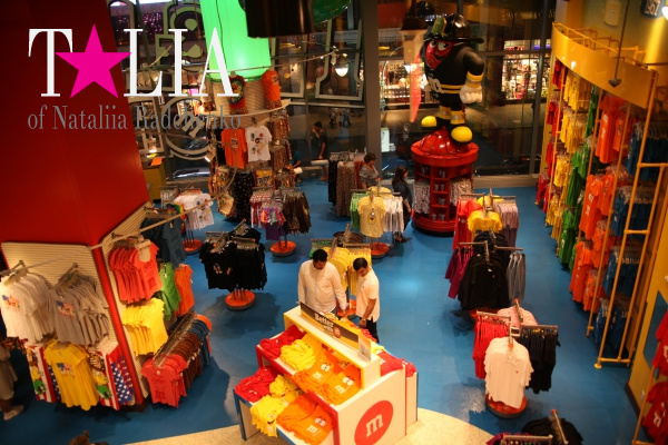 Магазин M&M's на Таймс Сквер в Нью-Йорке