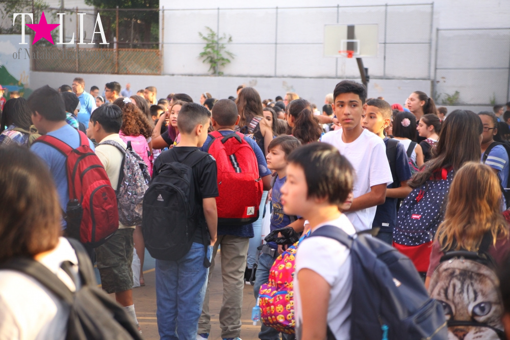 Первый раз в шестой класс в американской школе (PS/IS 104, Нью-Йорк)