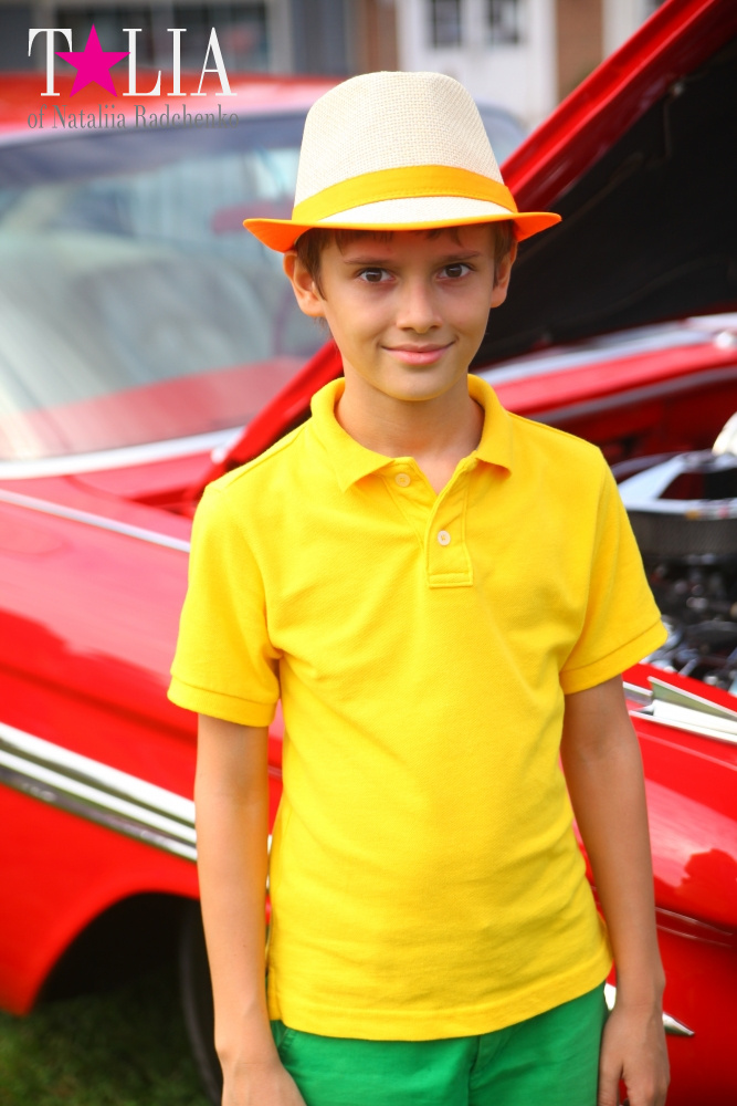 Шоу ретро-автомобилей в Хэмптонсе, штат Нью-Йорк