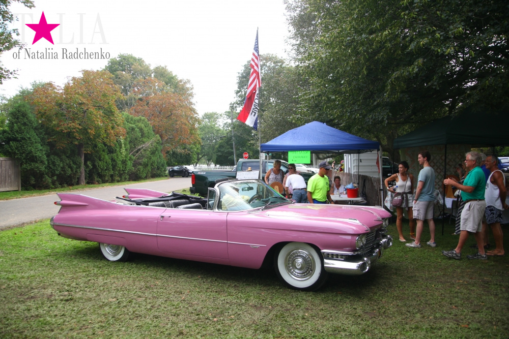 Шоу ретро-автомобилей в Хэмптонсе, штат Нью-Йорк
