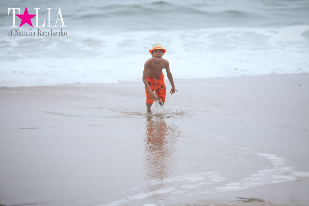 Бабье лето на пляже в Монтоке, штат Нью-Йорк (Indian summer on the beach in Montauk, NY)