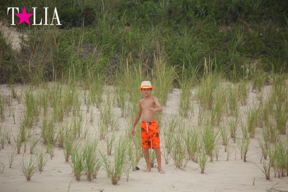 Бабье лето на пляже в Монтоке, штат Нью-Йорк (Indian summer on the beach in Montauk, NY)