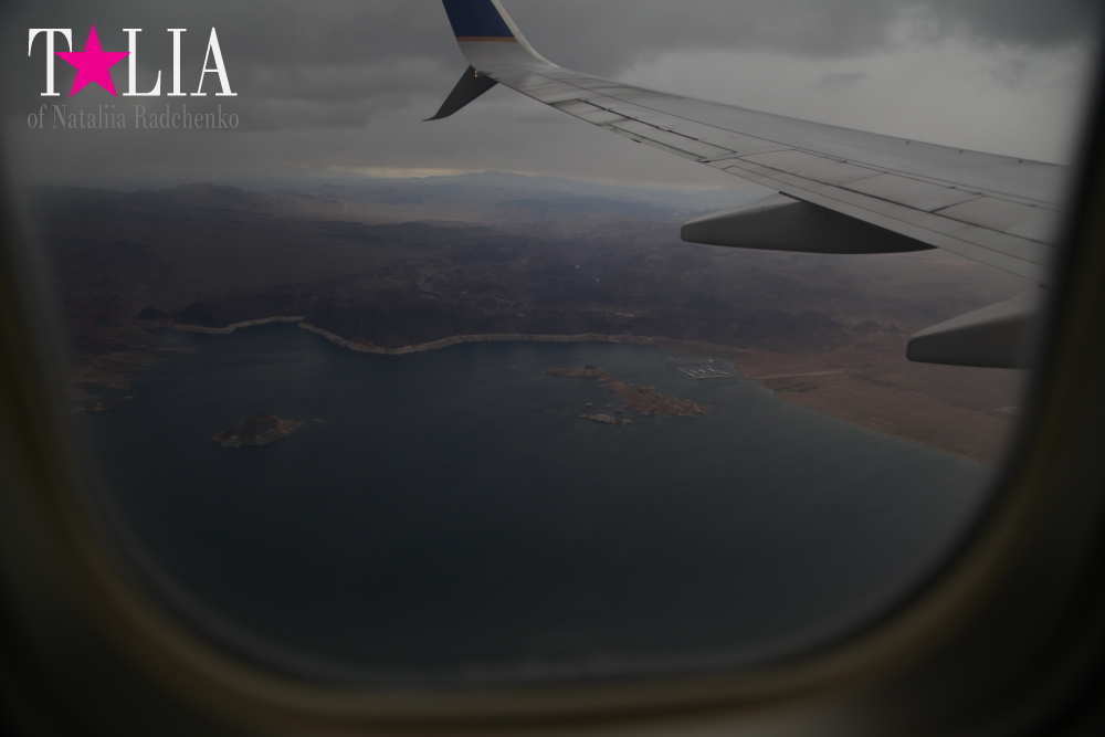 Америка с высоты птичьего полета и эссе на тему - почему я люблю самолеты? А также аэропорт Лас Вегаса