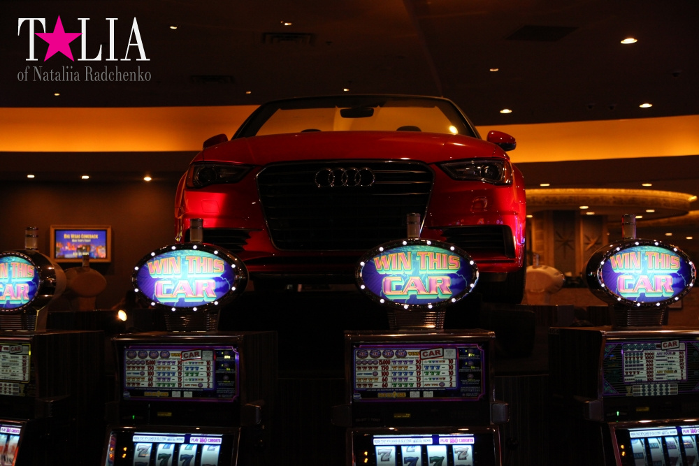 Казино в отеле Луксор в Лас Вегасе