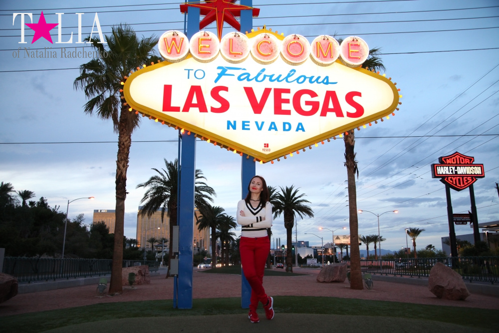 Вывеска Добро Пожаловать в Лас Вегас - визитка города грехов