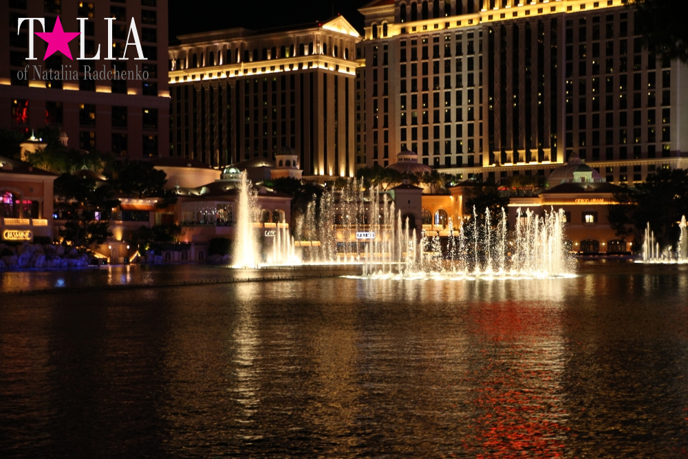 Танцующие Фонтаны Белладжио в Лас Вегасе, Невада, США