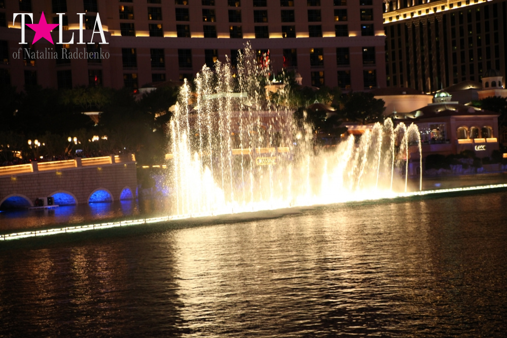 Танцующие Фонтаны Белладжио в Лас Вегасе, Невада, США