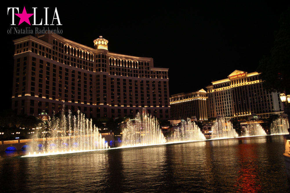 Танцующие Фонтаны Белладжио в Лас Вегасе, Невада, США