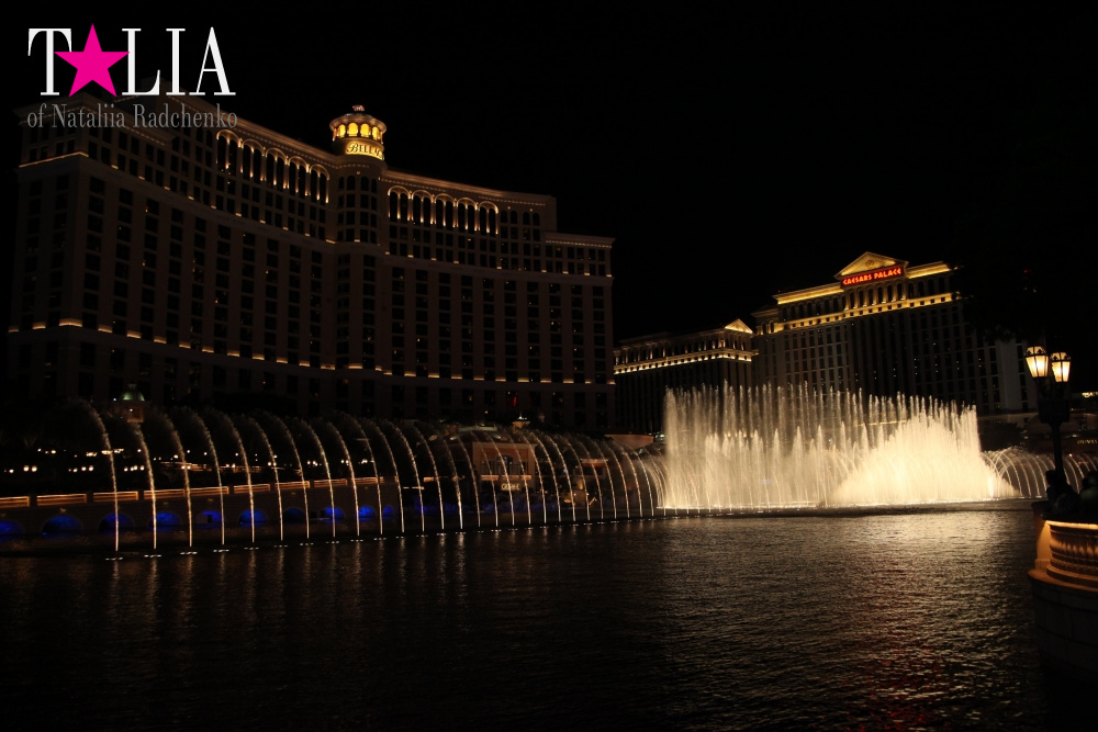 Танцующие Фонтаны Белладжио в Лас Вегасе, Невада, США