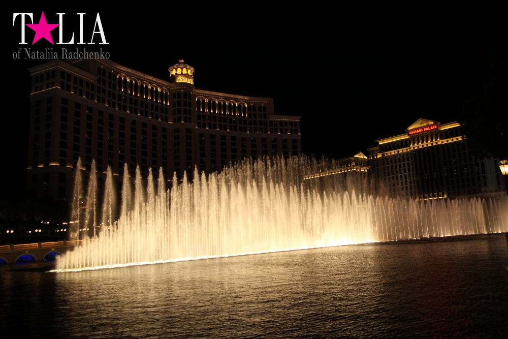 Танцующие Фонтаны Белладжио в Лас Вегасе, Невада, США