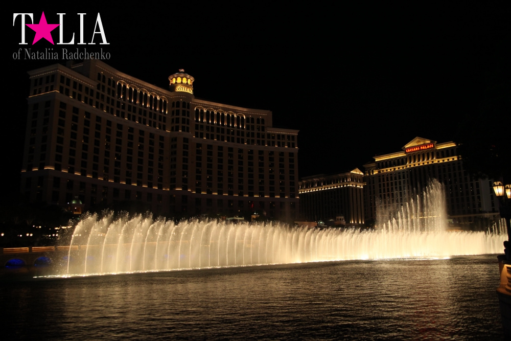 Танцующие Фонтаны Белладжио в Лас Вегасе, Невада, США