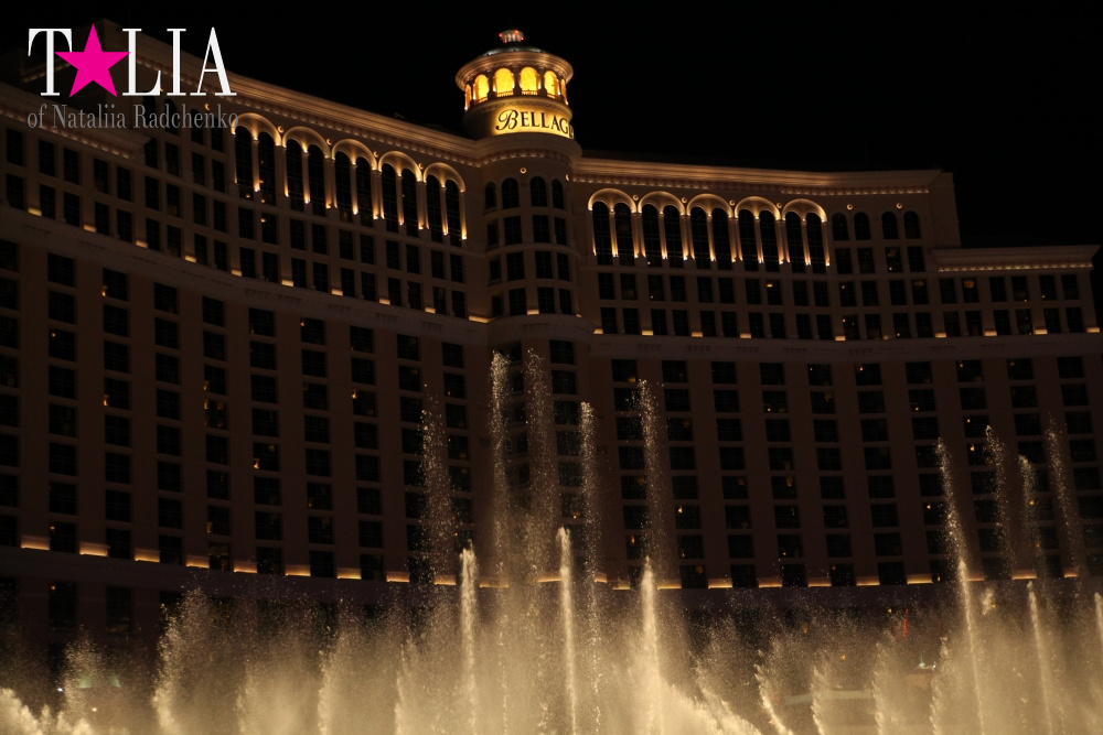 Танцующие Фонтаны Белладжио в Лас Вегасе, Невада, США
