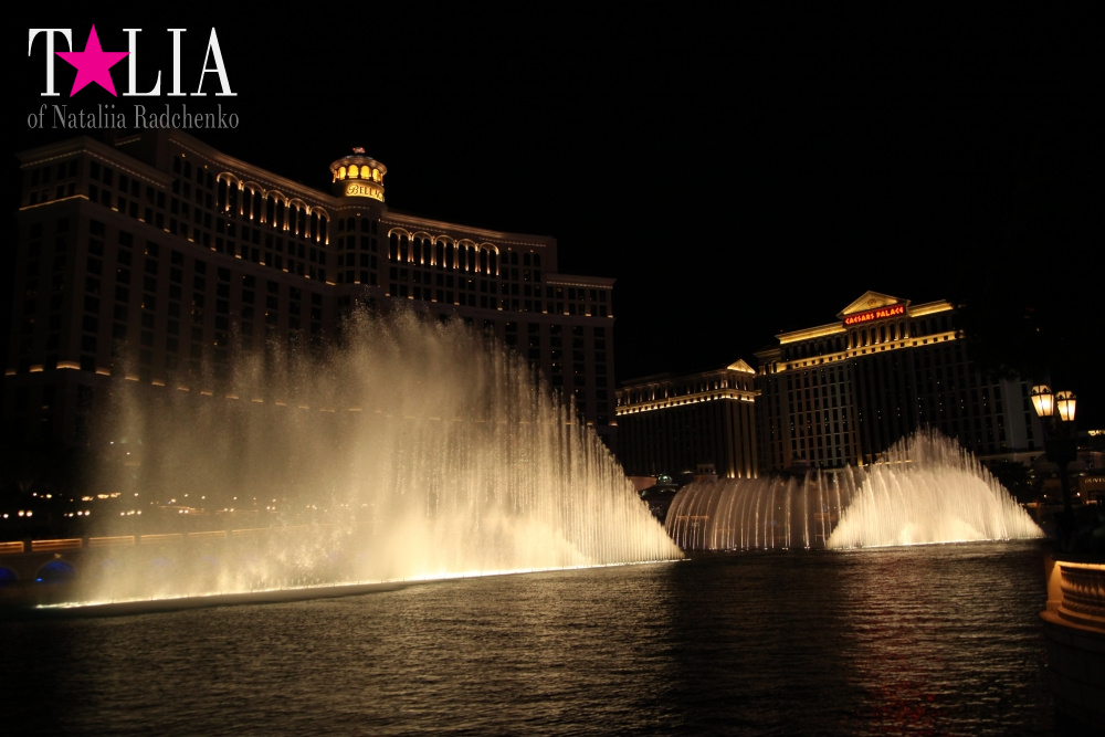 Танцующие Фонтаны Белладжио в Лас Вегасе, Невада, США