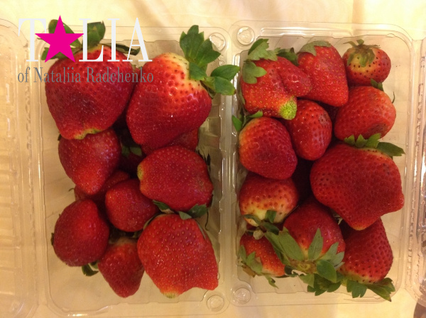 Клубника и бананы - самые дешевые фрукты в Нью-Йорке! Причем, круглый год.