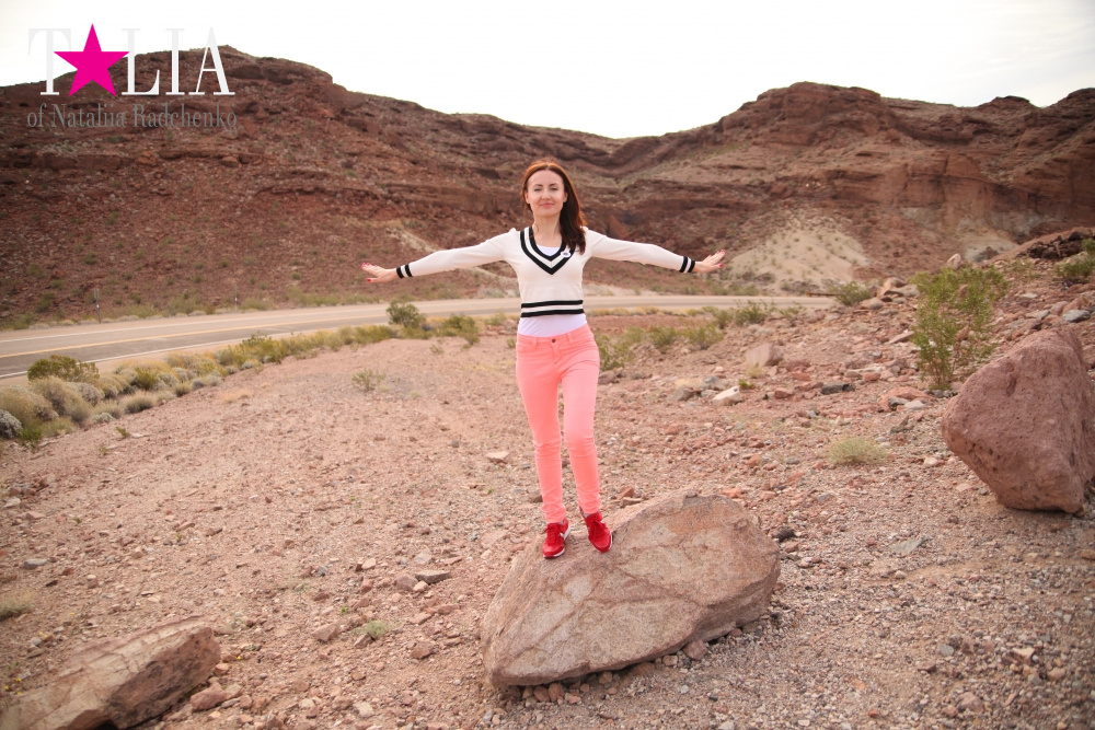 Гидроэлектростанция Плотина Гувера на реке Колорадо в Гранд Каньоне Аризоны