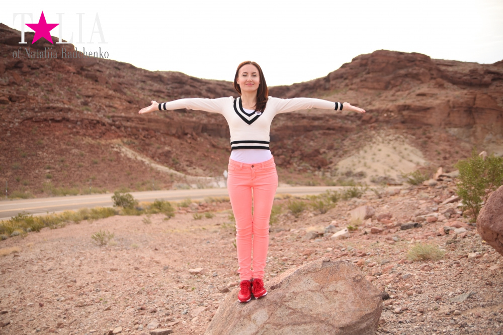 Гидроэлектростанция Плотина Гувера на реке Колорадо в Гранд Каньоне Аризоны