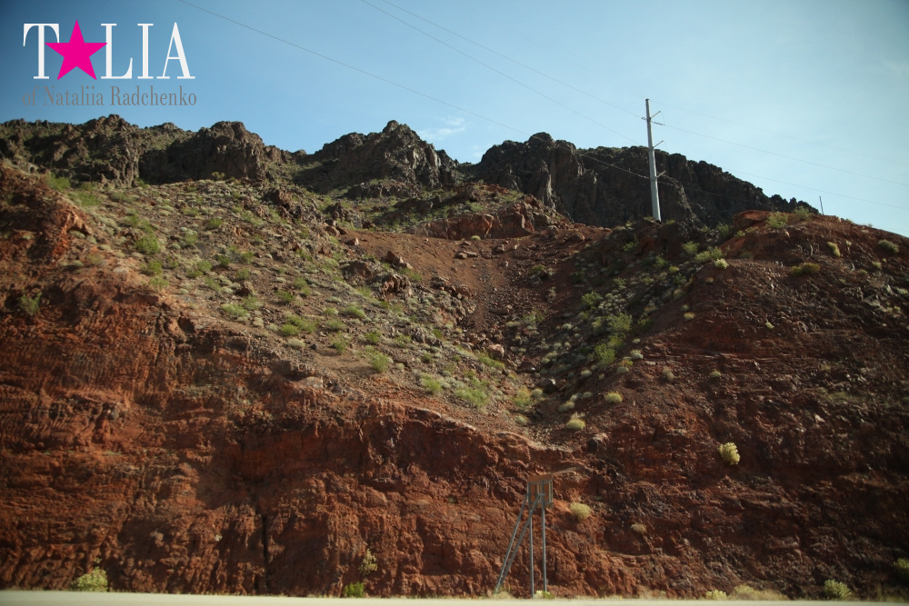 Гидроэлектростанция Плотина Гувера на реке Колорадо в Гранд Каньоне Аризоны