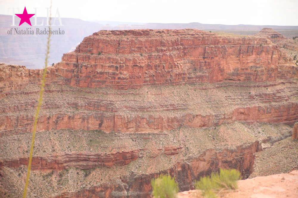 Стеклянный мост SkyWalk или смотровая площадка Гранд-Каньона, Аризона, США