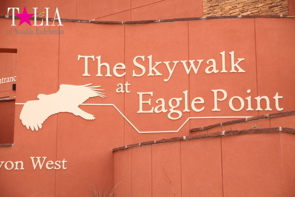 Стеклянный мост SkyWalk или смотровая площадка Гранд-Каньона, Аризона, США