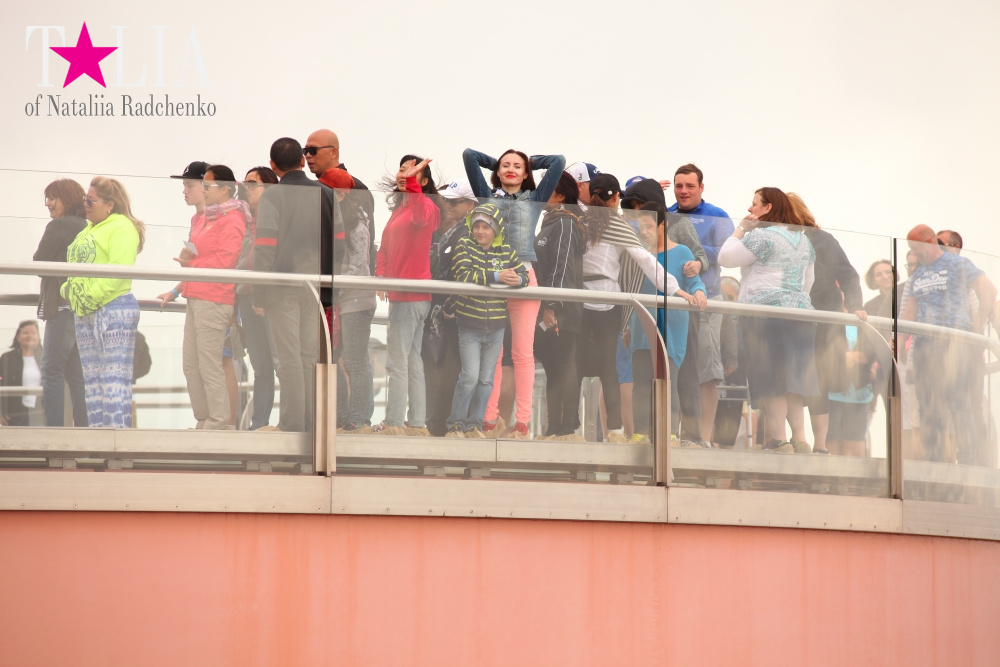 Стеклянный мост SkyWalk или смотровая площадка Гранд-Каньона, Аризона, США