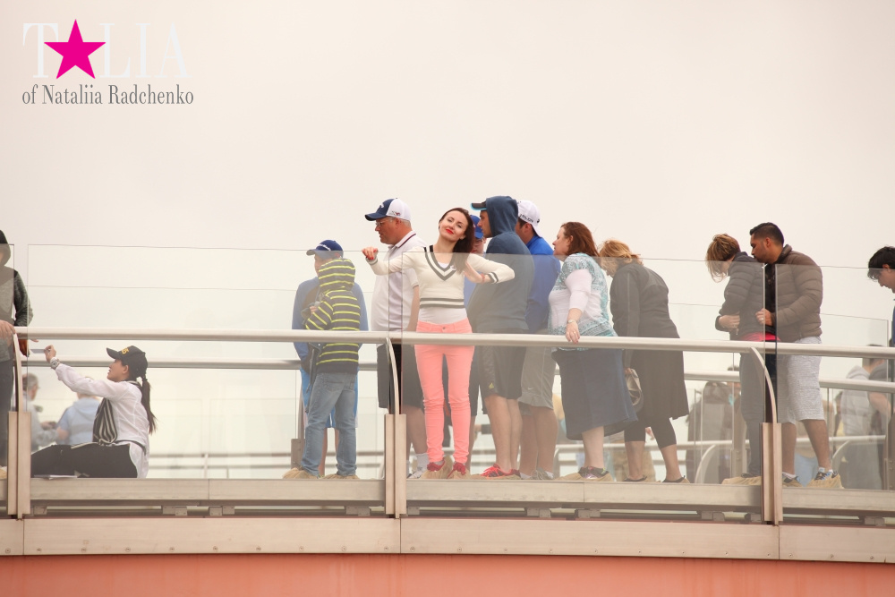 Стеклянный мост SkyWalk или смотровая площадка Гранд-Каньона, Аризона, США