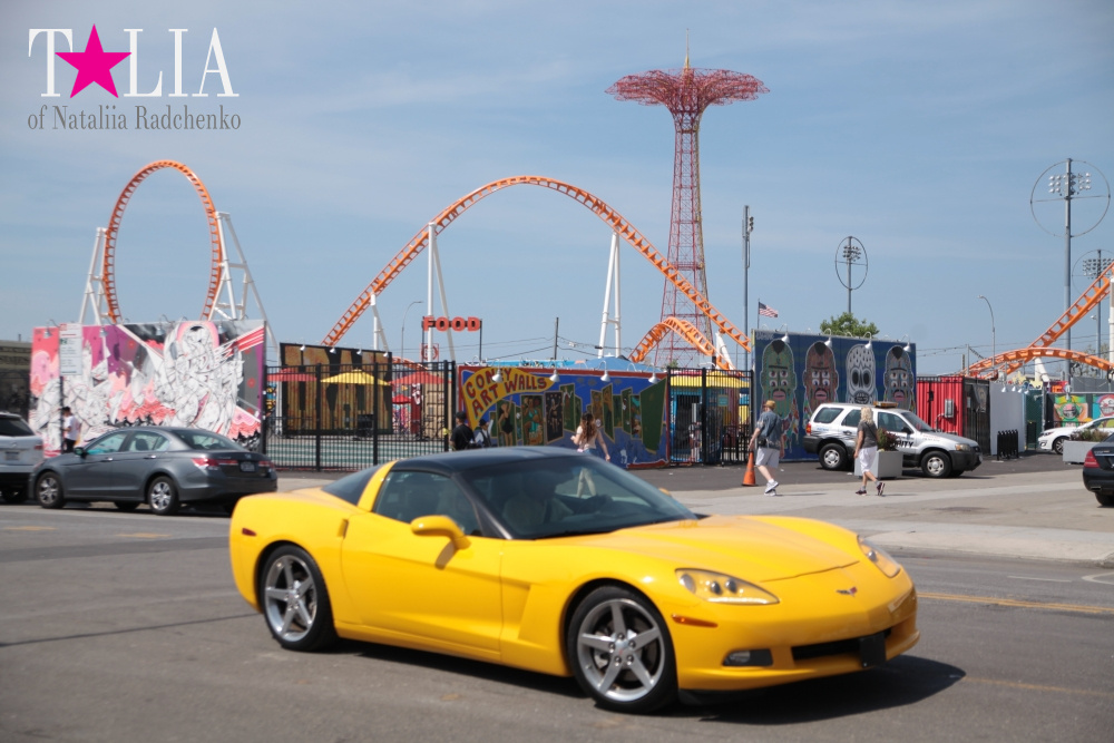 Лето в Нью-Йорке - это Кони-Айленд