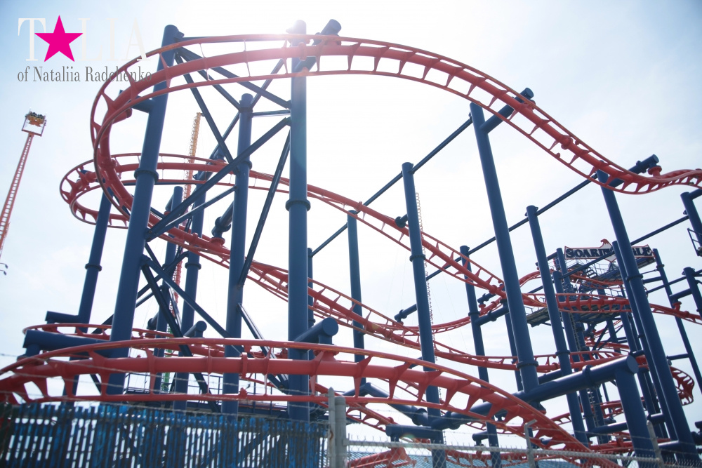 Лето в Нью-Йорке - это Кони-Айленд