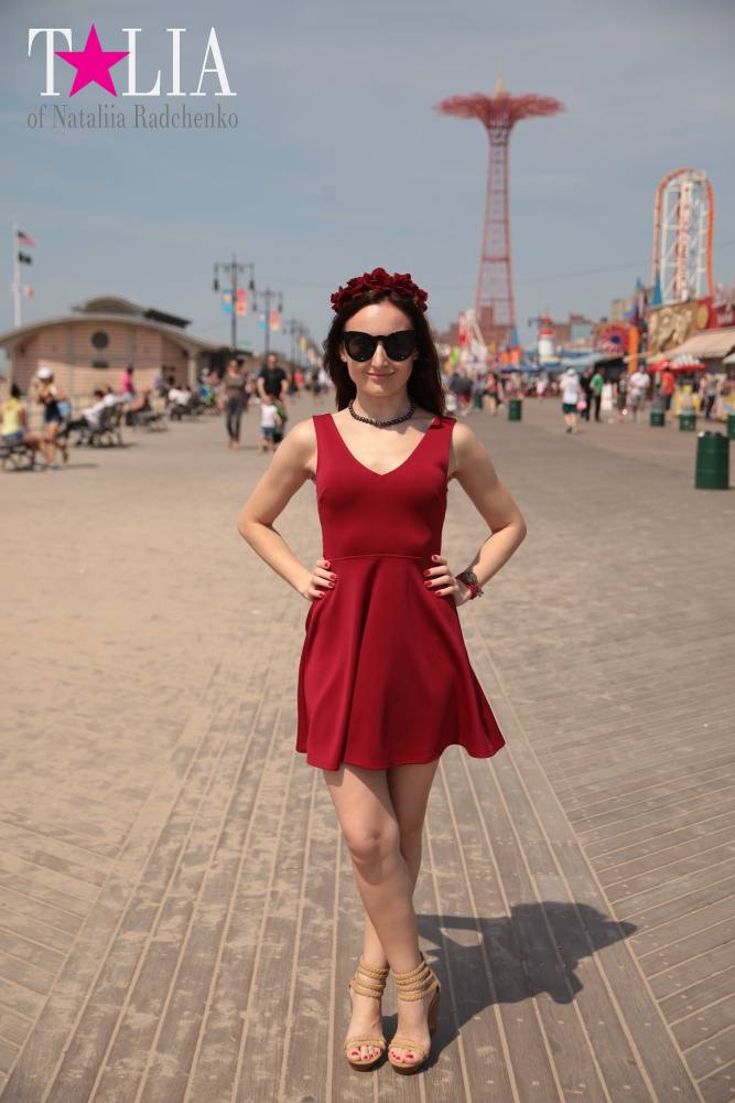 Лето в Нью-Йорке - это Кони-Айленд