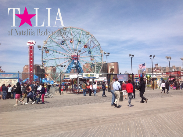 Парк аттракционов. Кони-Айленд, Бруклин, Нью-Йорк (Coney Island)