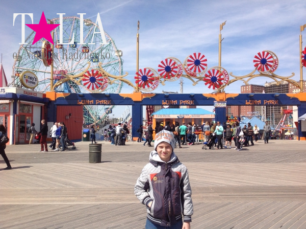Парк аттракционов. Кони-Айленд, Бруклин, Нью-Йорк (Coney Island)