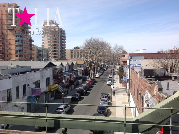 Вид со станции ''Брайтон-Бич'', Бруклин, Нью-Йорк