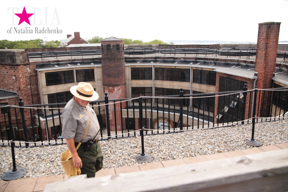 Замок Уильямс на Гувернер Айленде в Нью-Йорке (Williams Castle)
