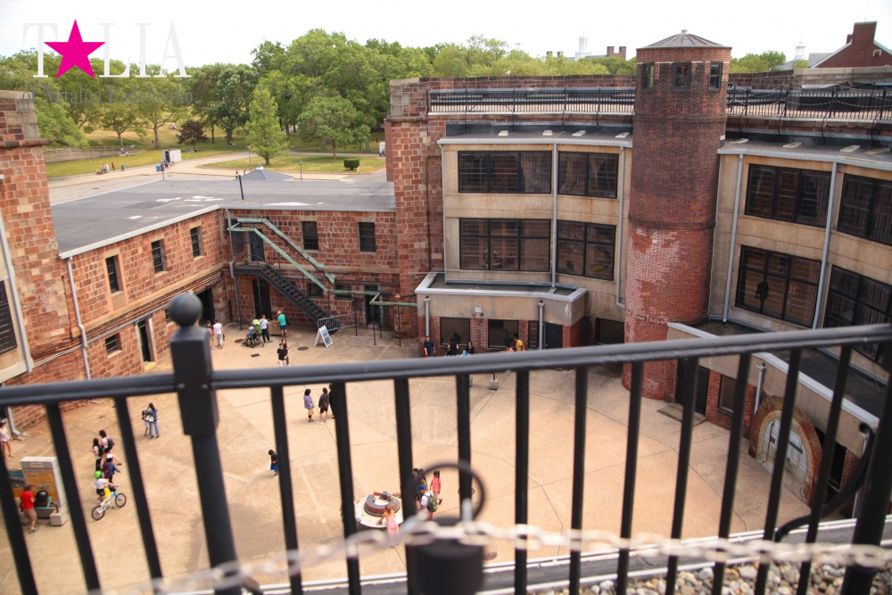 Замок Уильямс на Гувернер Айленде в Нью-Йорке (Williams Castle)