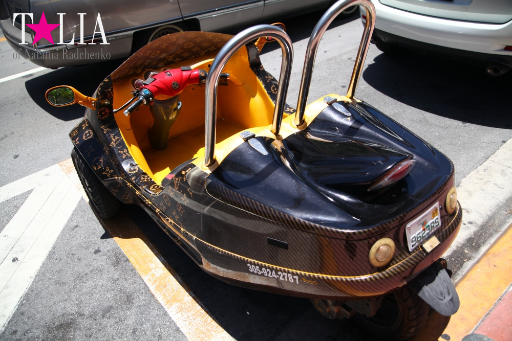 Коллинз Авеню на Майами Бич (Сollins Аvenue)