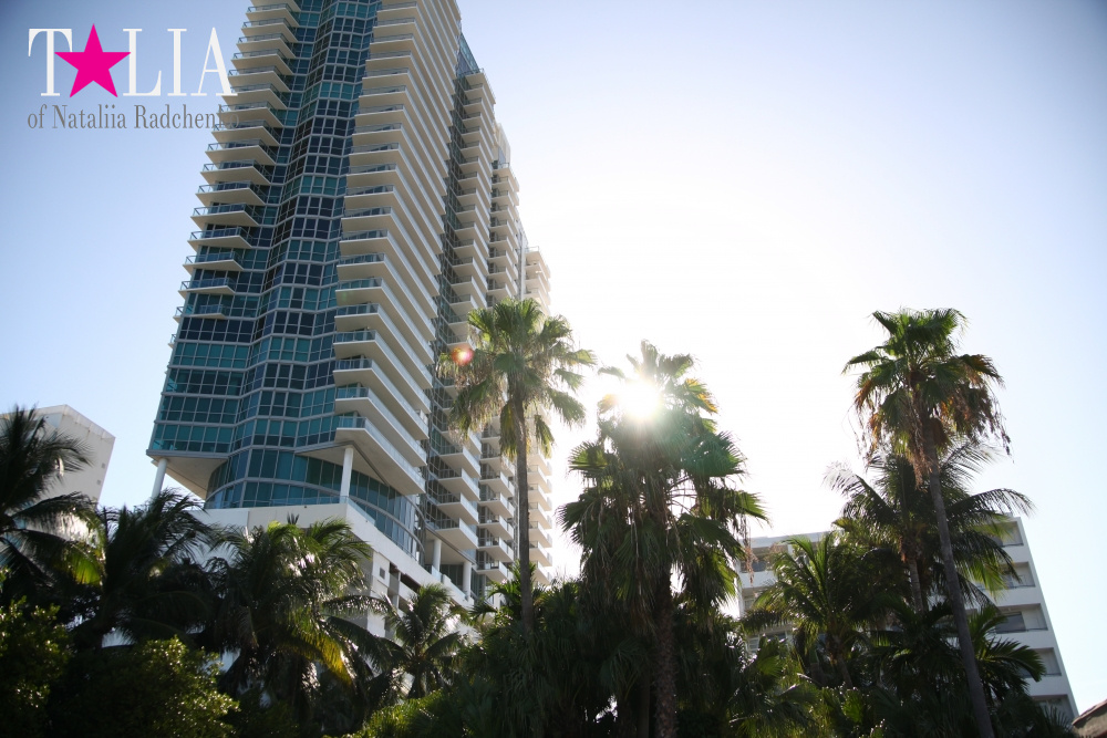 Наш отдых в бассейне на Майами Бич, Флорида, США