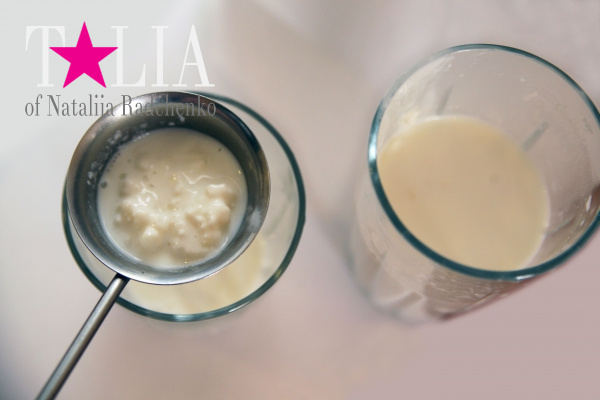 Весь процесс превращения молока в кефир при помощи молочного гриба - для школьного проекта по науке.