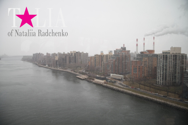 Остров Рузвельта. Вид с воздушного трамвая Roosevelt Island Tramway.