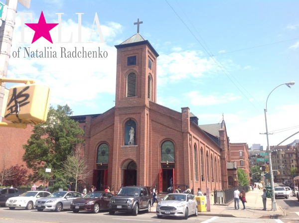 Жители Харлема - набожный народ. Церкви здесь, в основном, баптисткие. Харлем, Верхний Манхэттен, Нью-Йорк