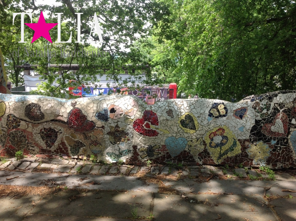 Веселые заборы в парке Харлема.