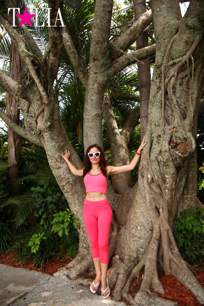 Катание на лодке вокруг Острова обезьян в Стране Львов, Флорида