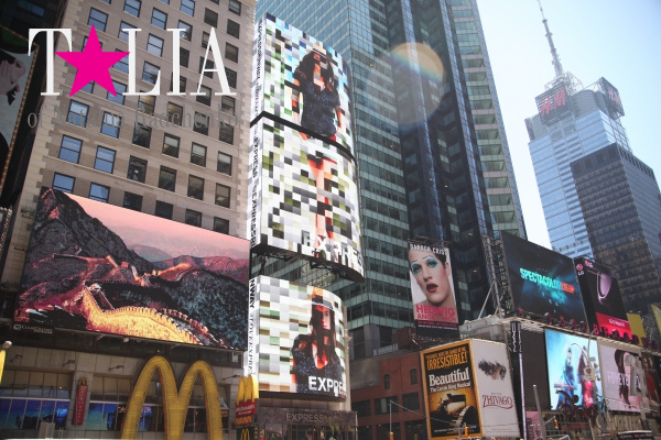 Таймс-сквер (Times Square)