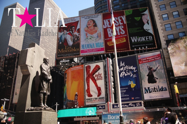 Таймс-сквер (Times Square)